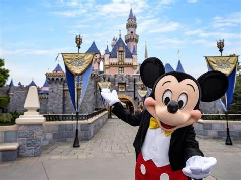 Paris-Disney - Studio 1 Min Gare ブシー・サン ・ジョルジュ エクステリア 写真